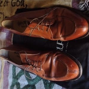 Men's size 10 dress shoes